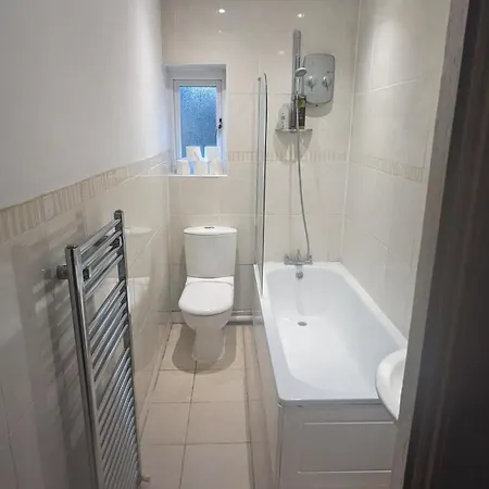 Brighstay 4 Bedroom House W Parking Sittingbourne Exterior photo